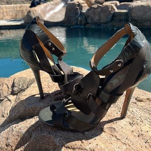 L.A.M.B. Gwen Stefani green strappy gladiator high stiletto sexy pump heels